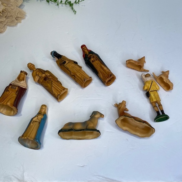 Vintage 10pcs Art Plastics Nativity Set Missing Baby Jesus Shepherd Wisemen - Picture 11 of 12
